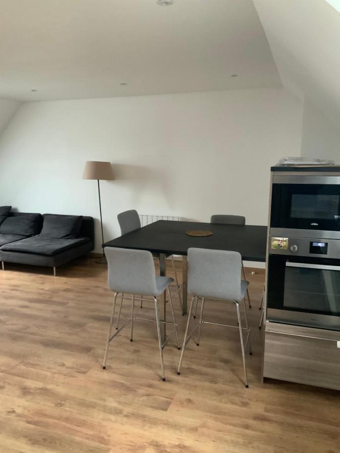 Apartamento Apparemment Parigne l’évêque Exterior foto