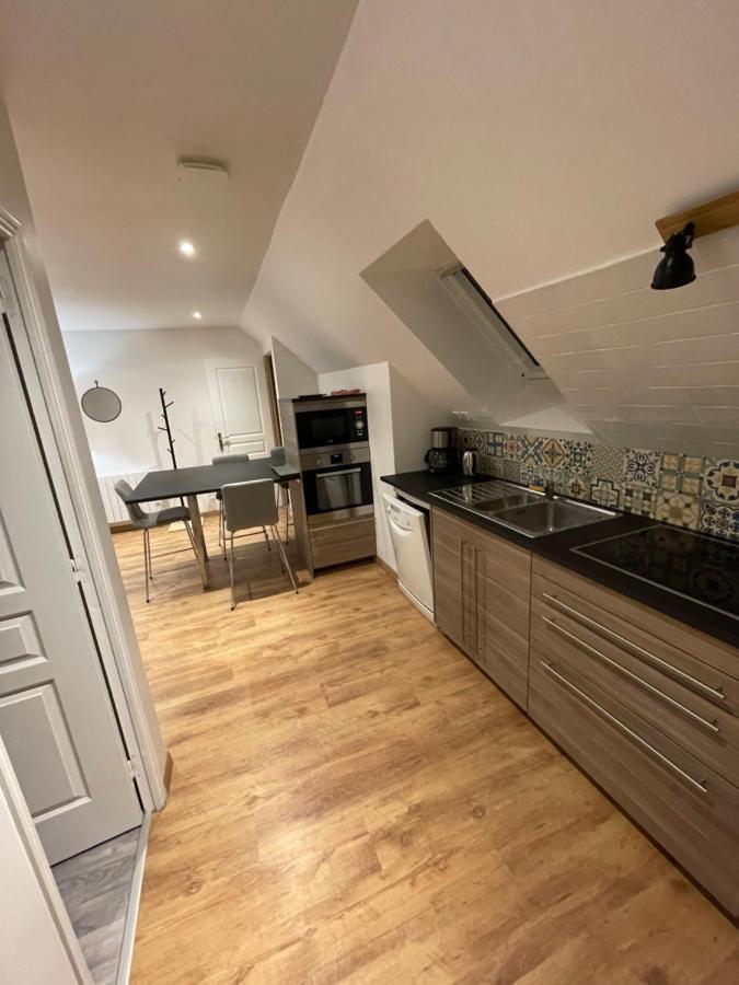 Apartamento Apparemment Parigne l’évêque Exterior foto