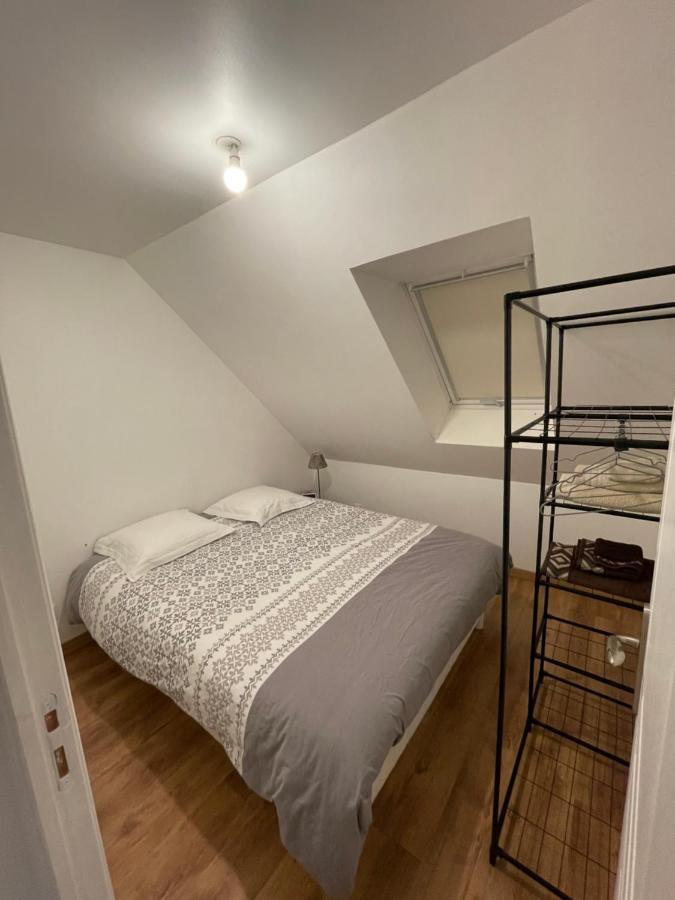 Apartamento Apparemment Parigne l’évêque Exterior foto
